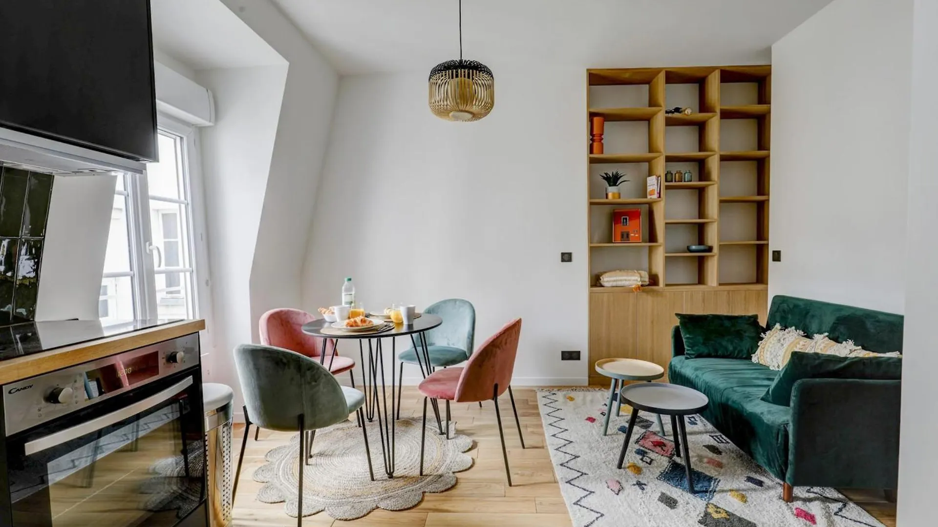 Concorde 3Br Green Paris Apartment